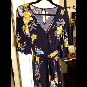 Floral Jumpsuit 🌼💙